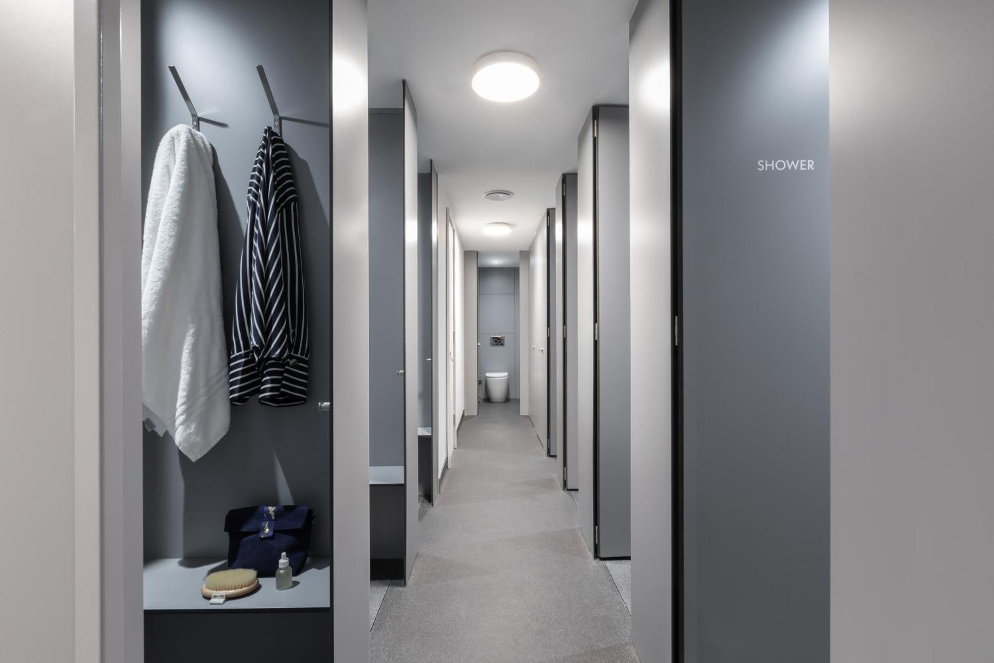 Capsule hotel Piccadilly London